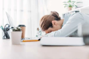 Does Anxiety Make You Tired? The Real Link Between Anxiety and Fatigue